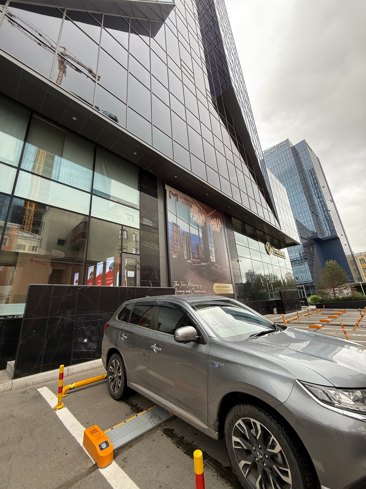OpenSpot installed in urban commercial building parking